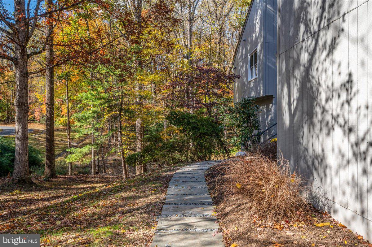 FOXVALE - Residential