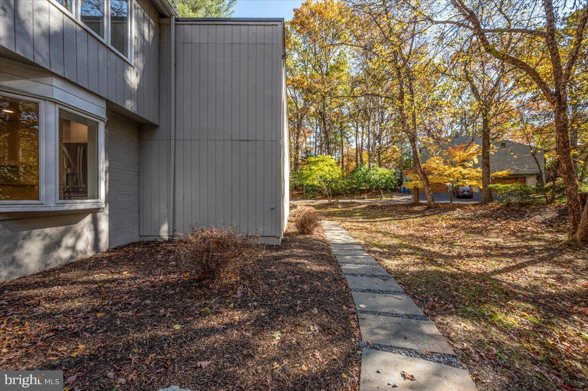 FOXVALE - Residential