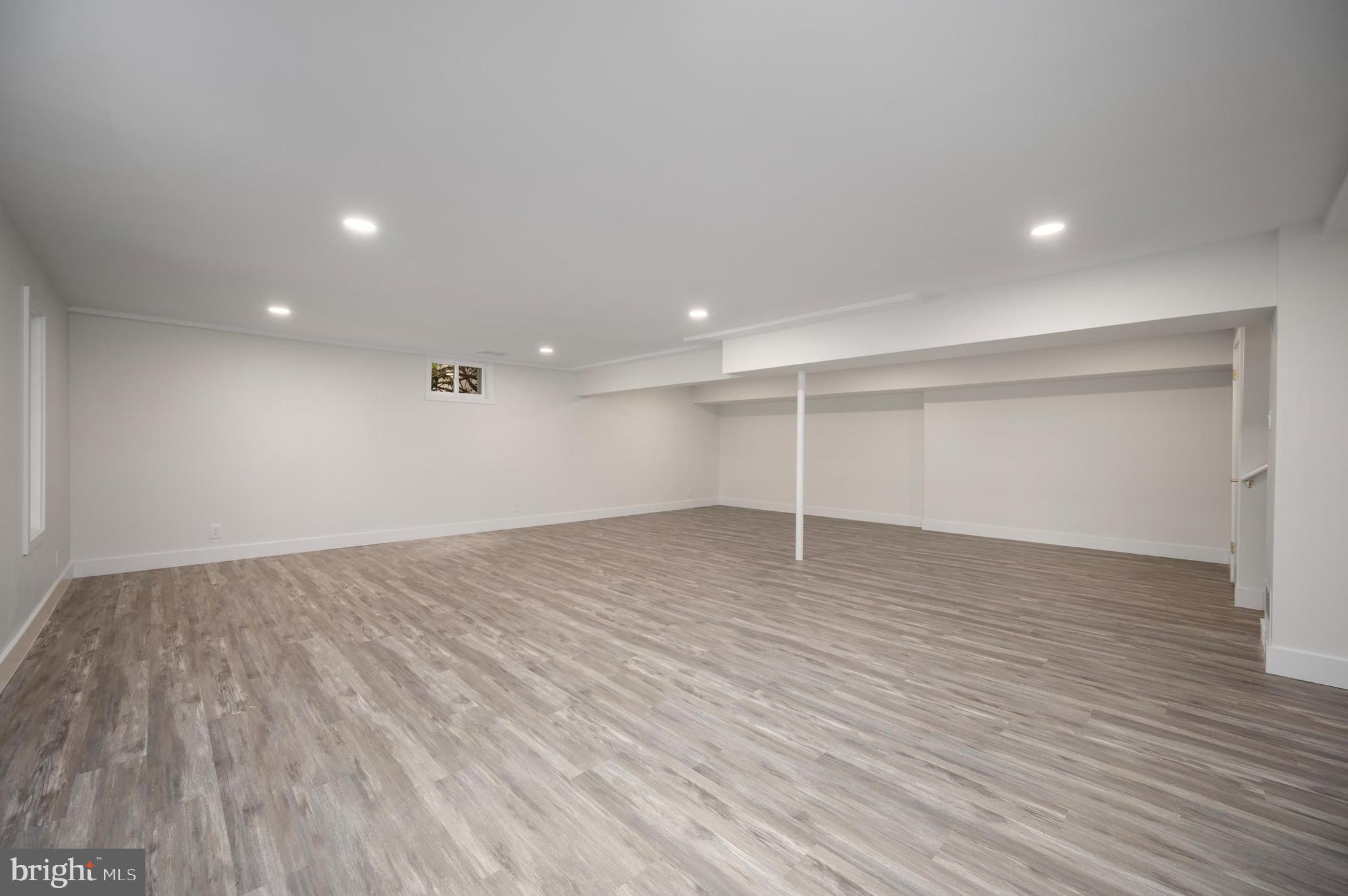 FOXVALE - Residential