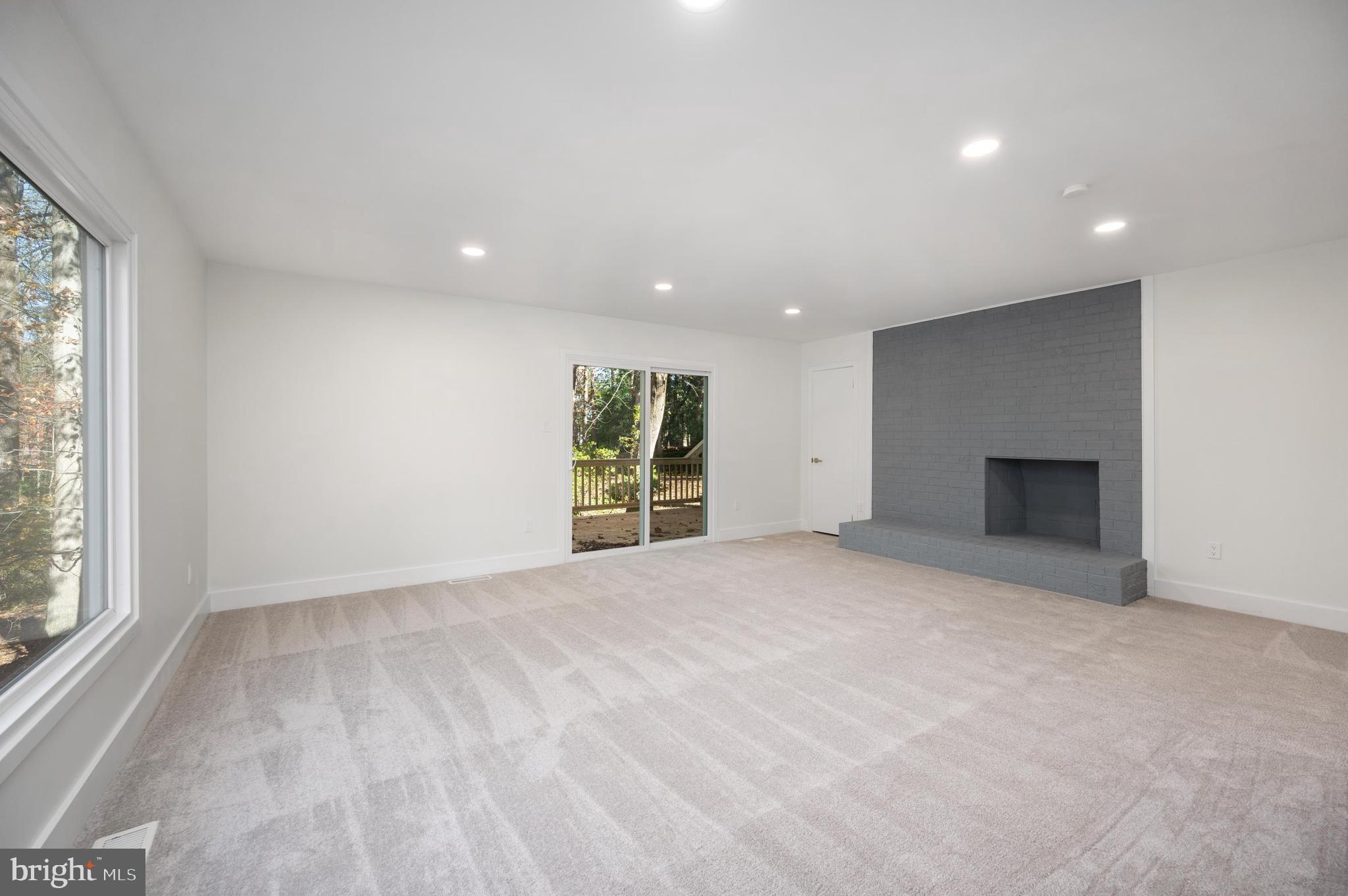 FOXVALE - Residential