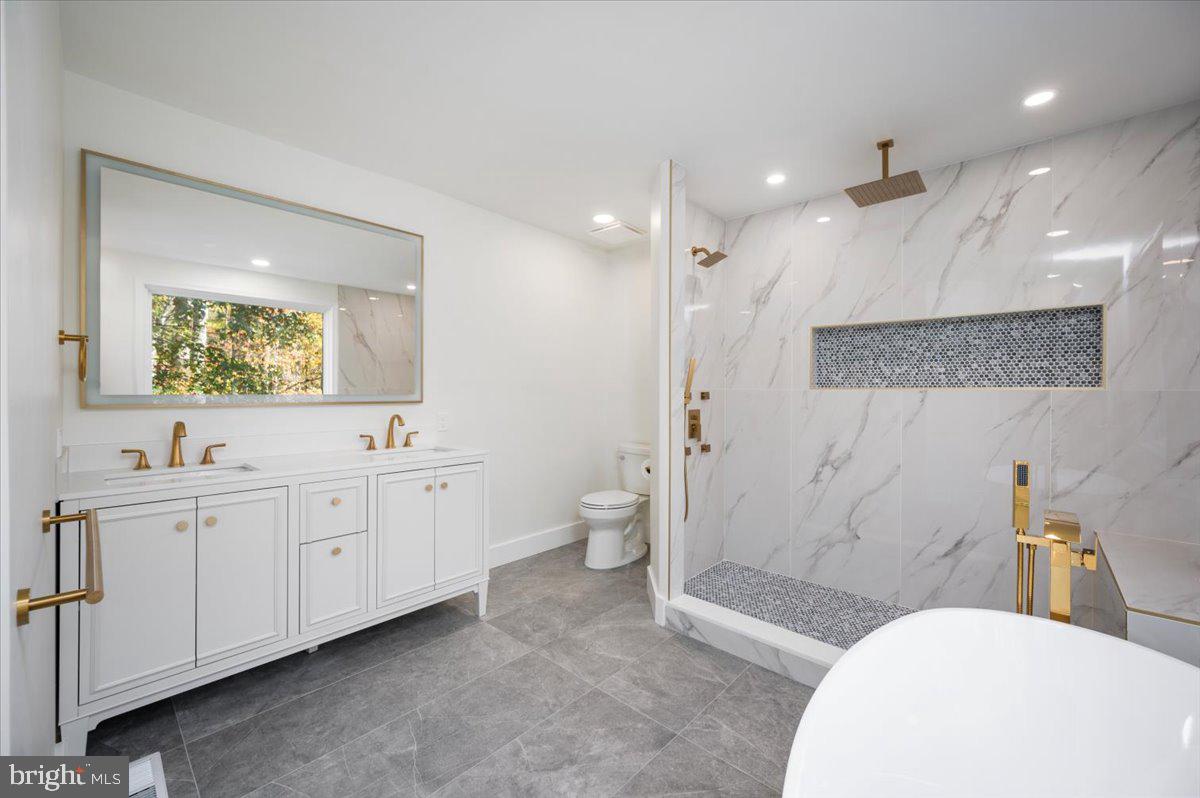 FOXVALE - Residential