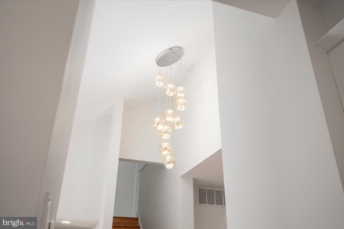 FOXVALE - Residential