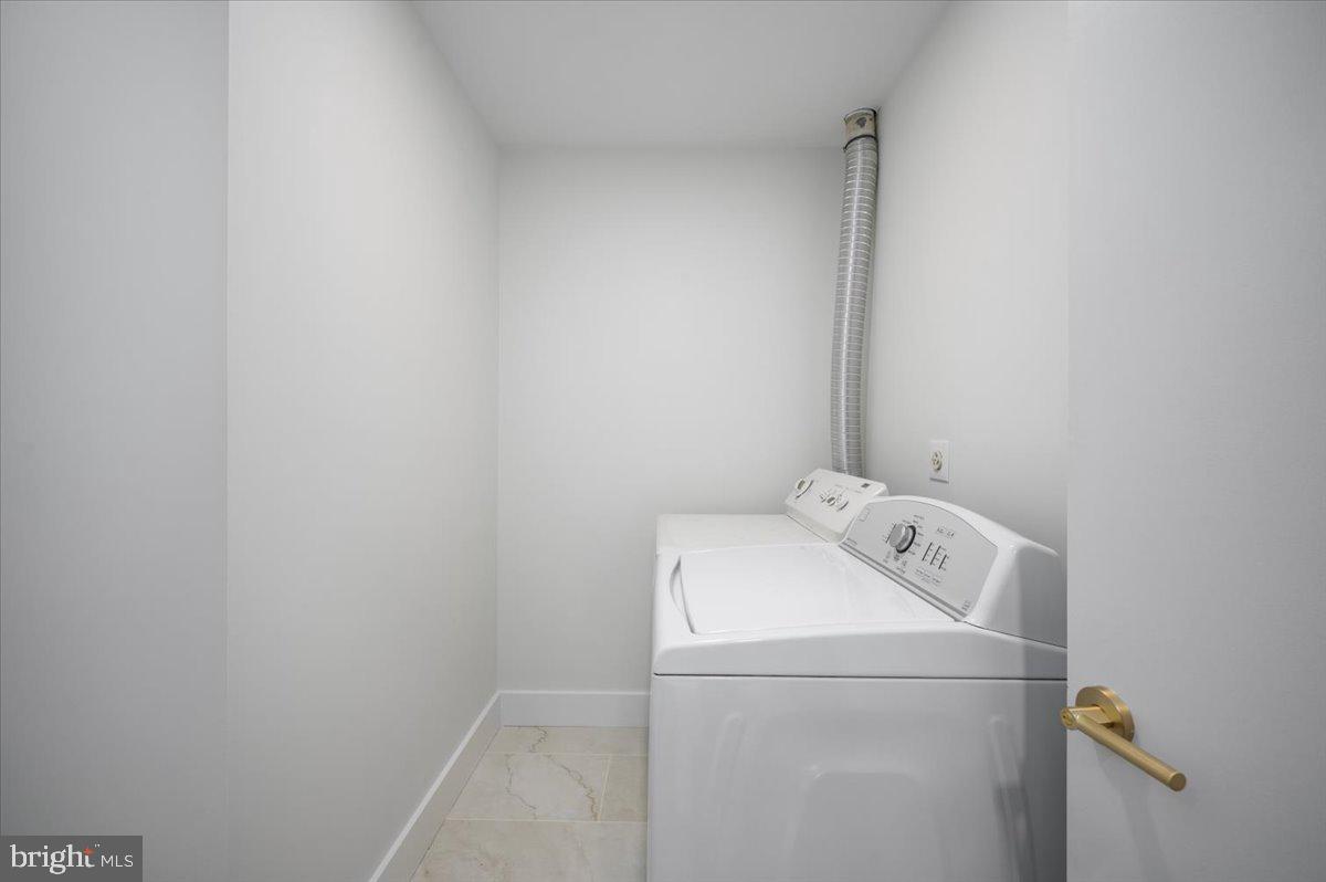 FOXVALE - Residential