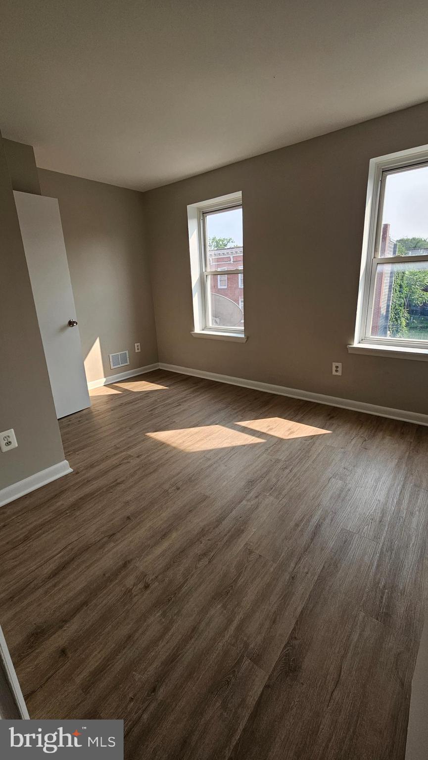 UPTON - Residential Lease