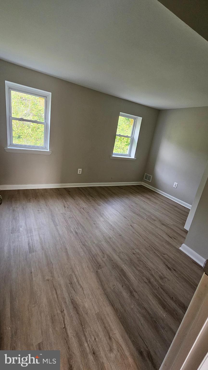 UPTON - Residential Lease