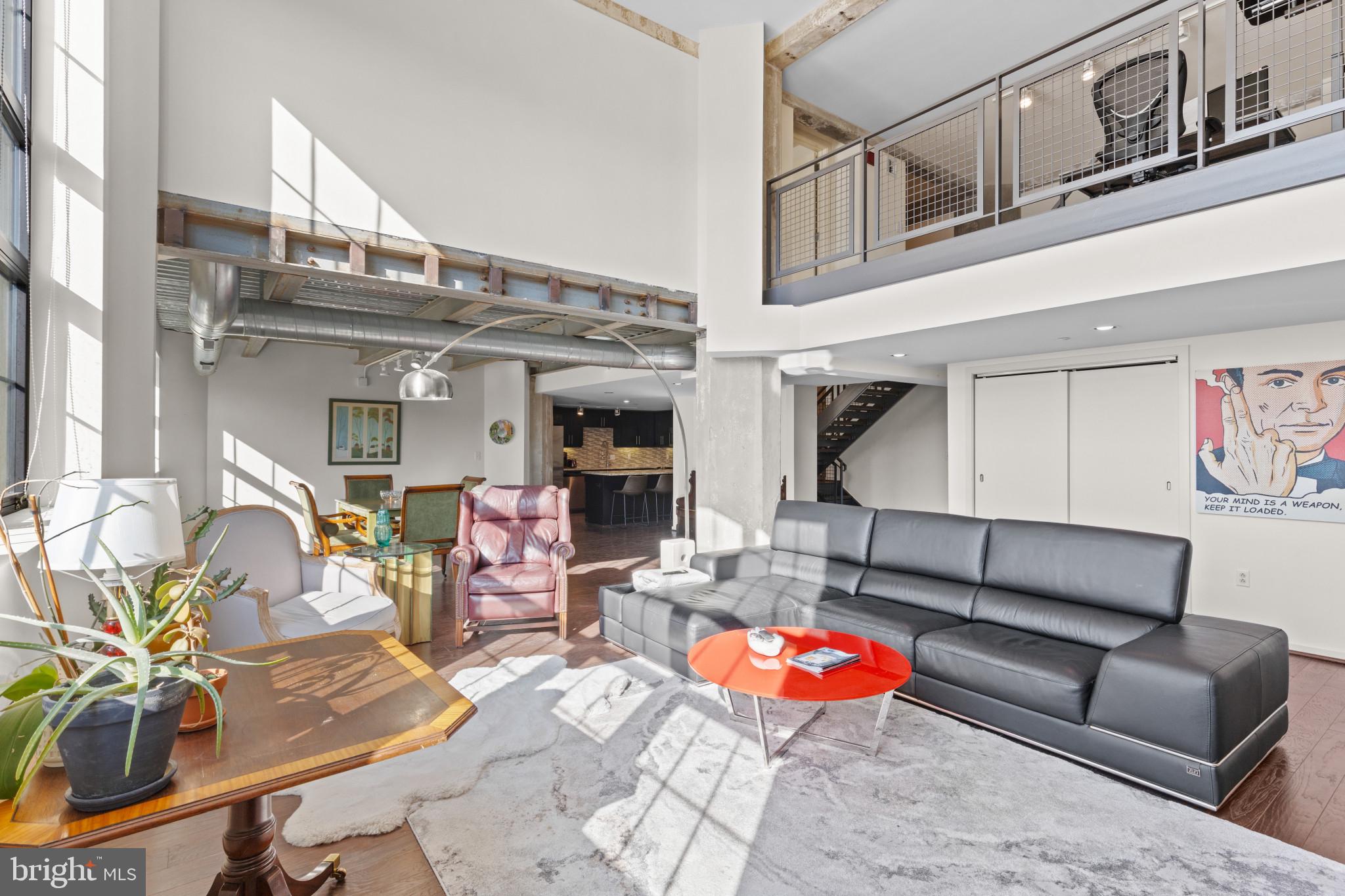 LOCUST POINT - Residential