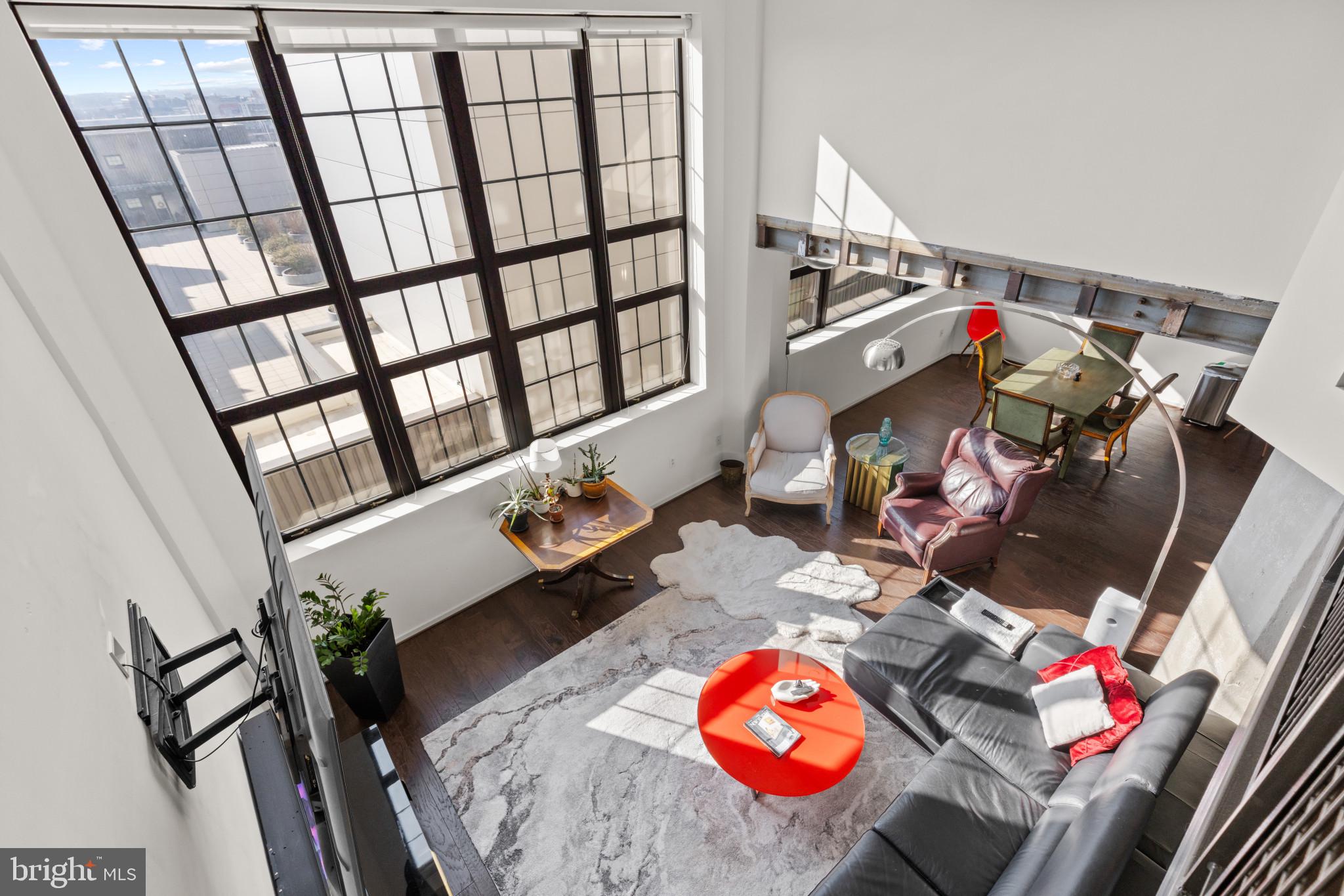 LOCUST POINT - Residential