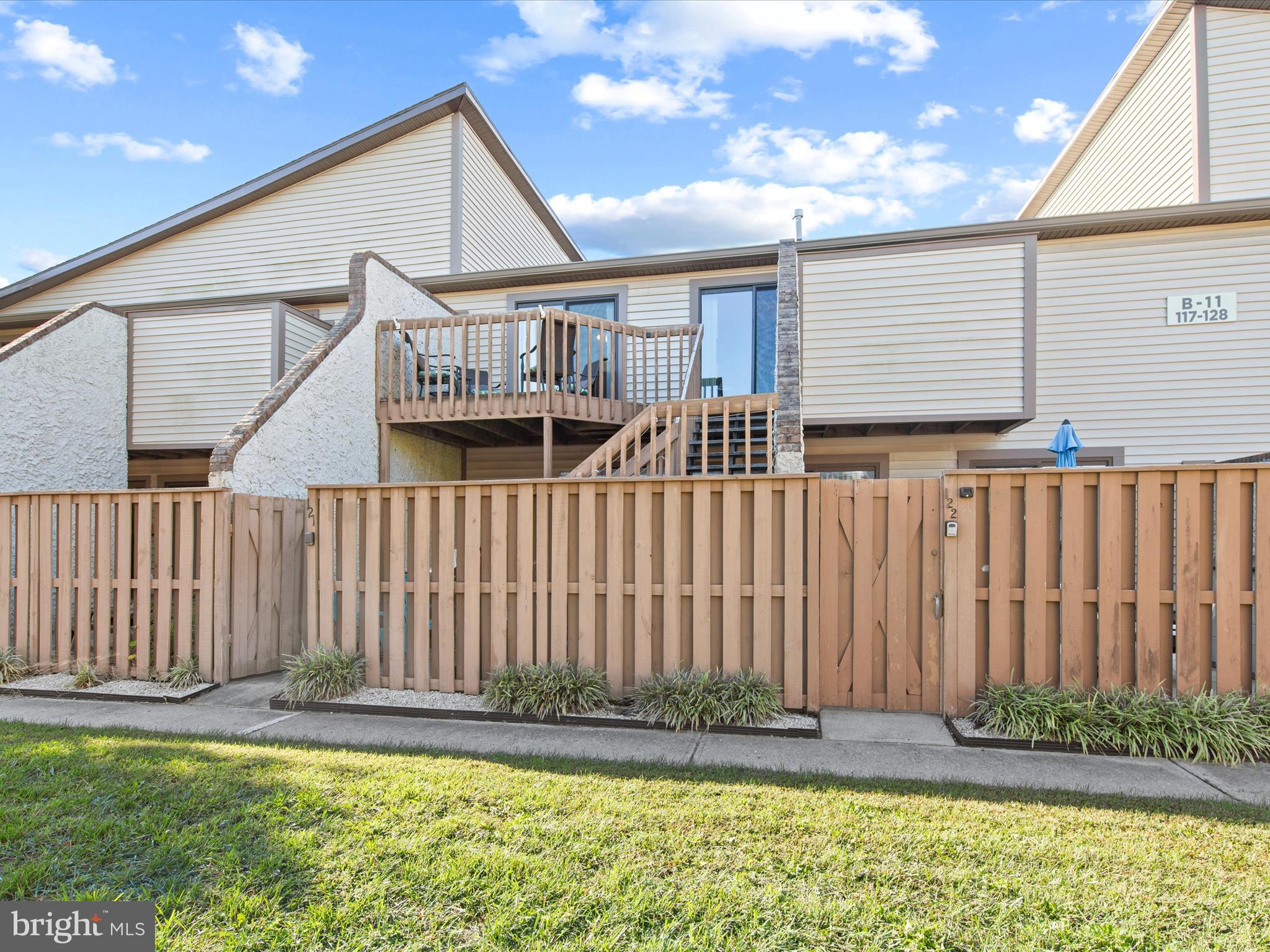 CLUB OCEAN VILLAS II - Residential