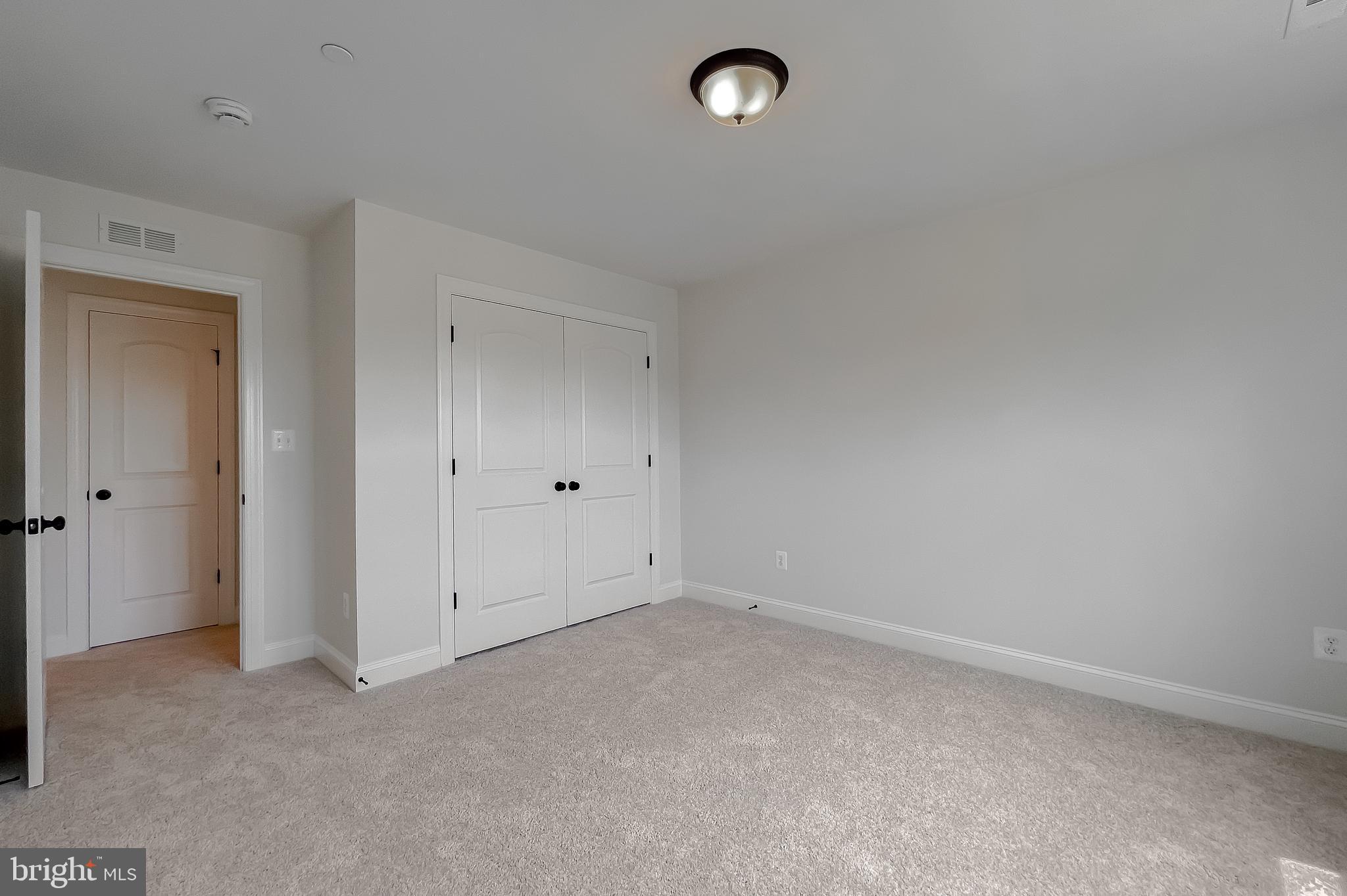 MEADOWS AT TOWN RUN II - Residential