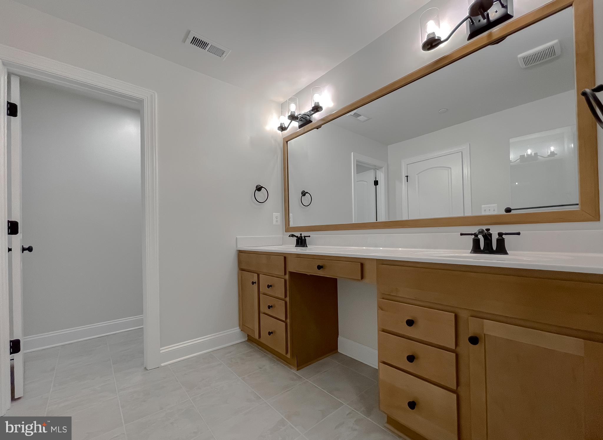 MEADOWS AT TOWN RUN II - Residential