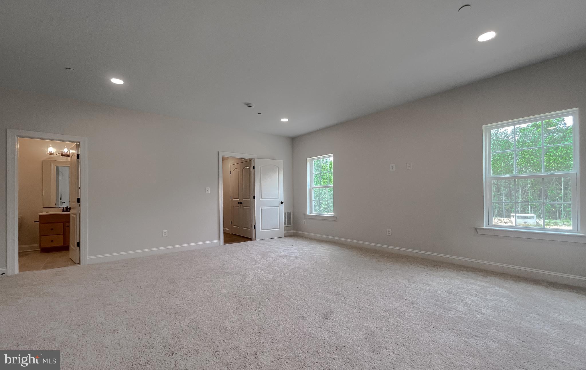 MEADOWS AT TOWN RUN II - Residential