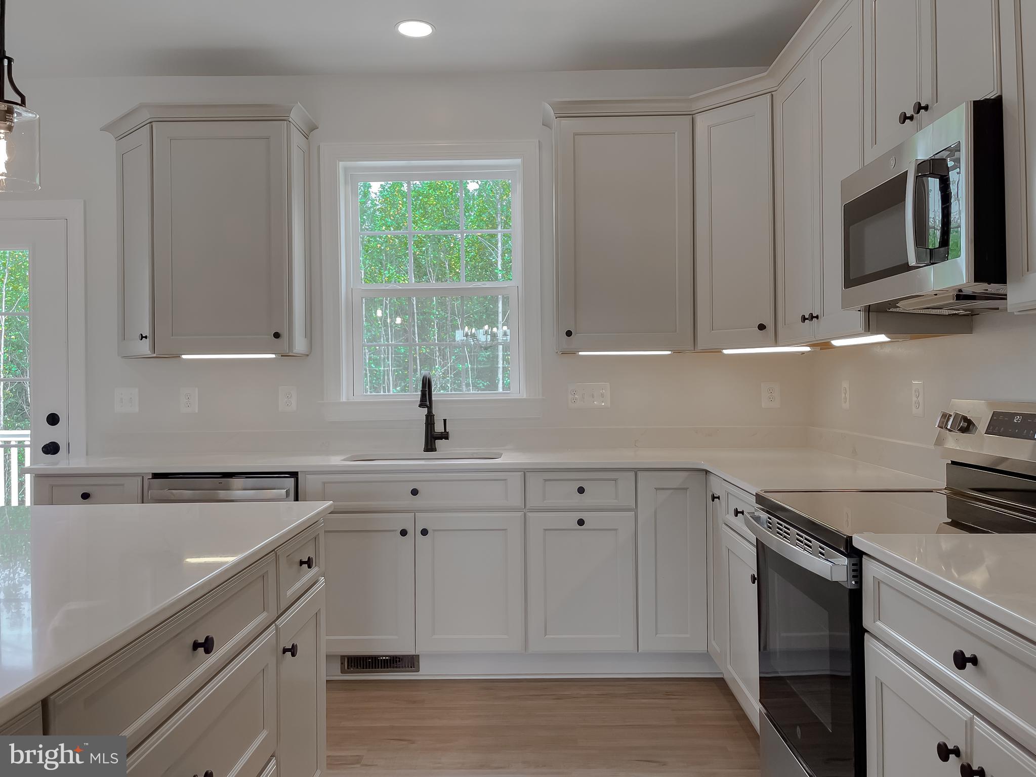 MEADOWS AT TOWN RUN II - Residential