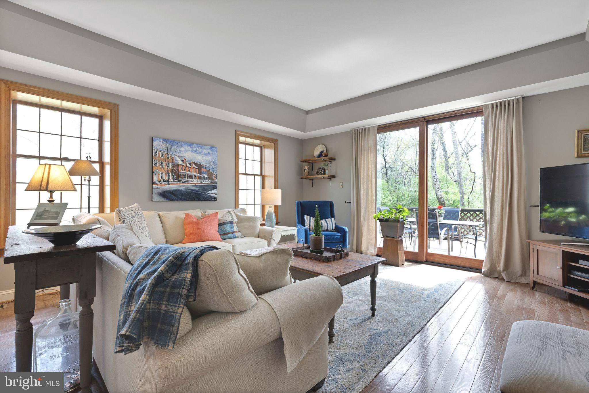 WINCHESTER - Residential