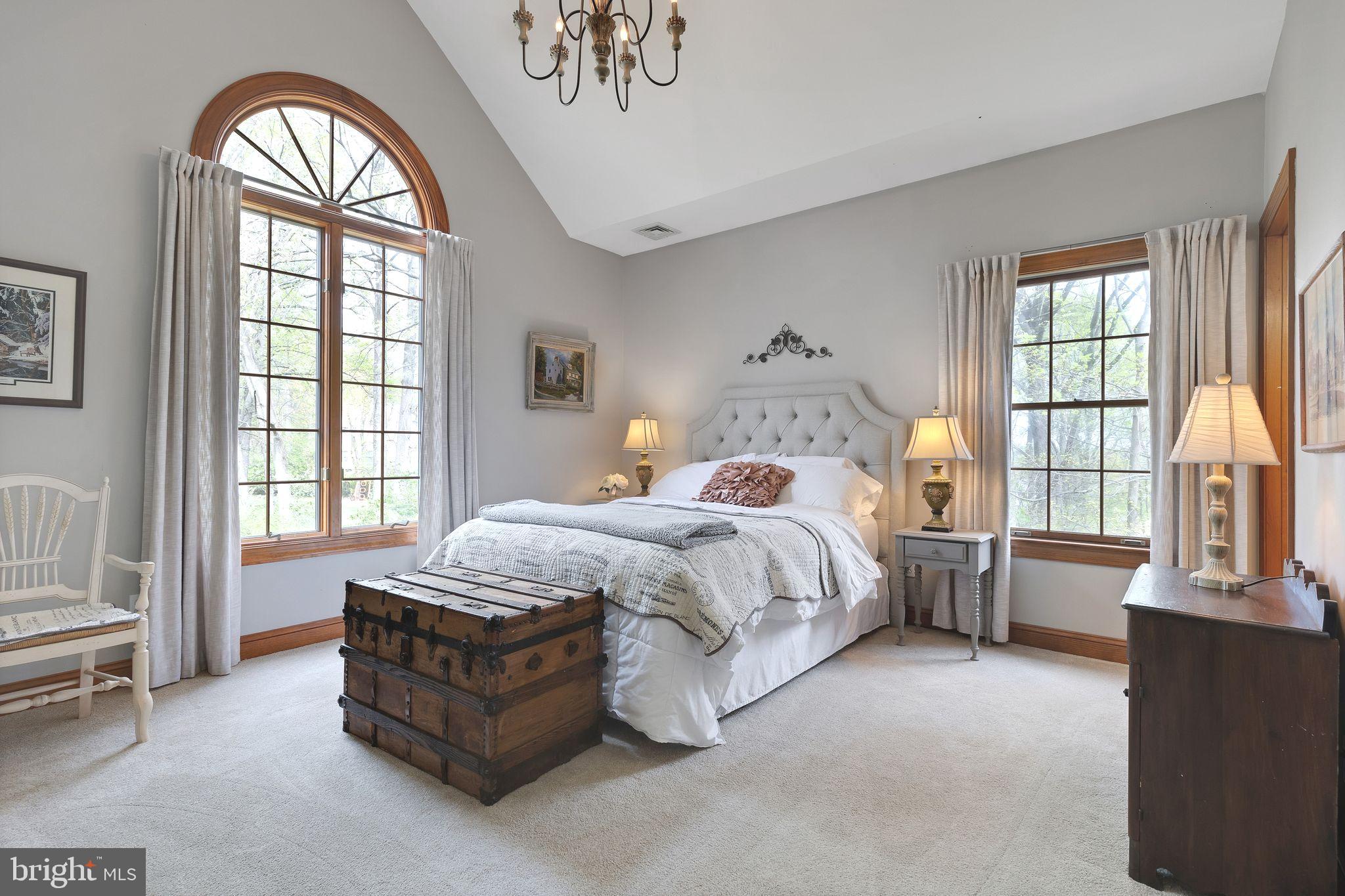 WINCHESTER - Residential