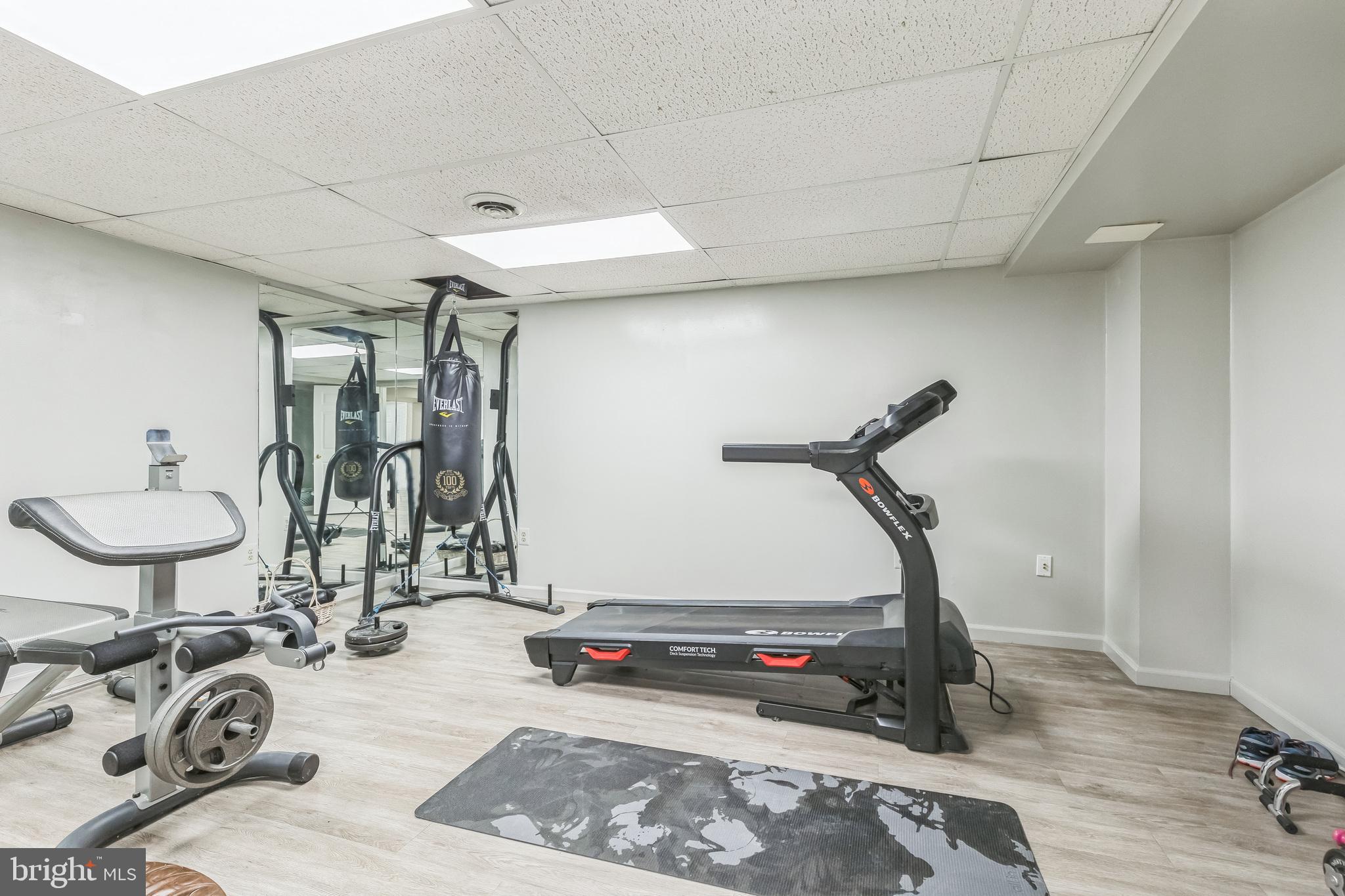 WINCHESTER - Residential