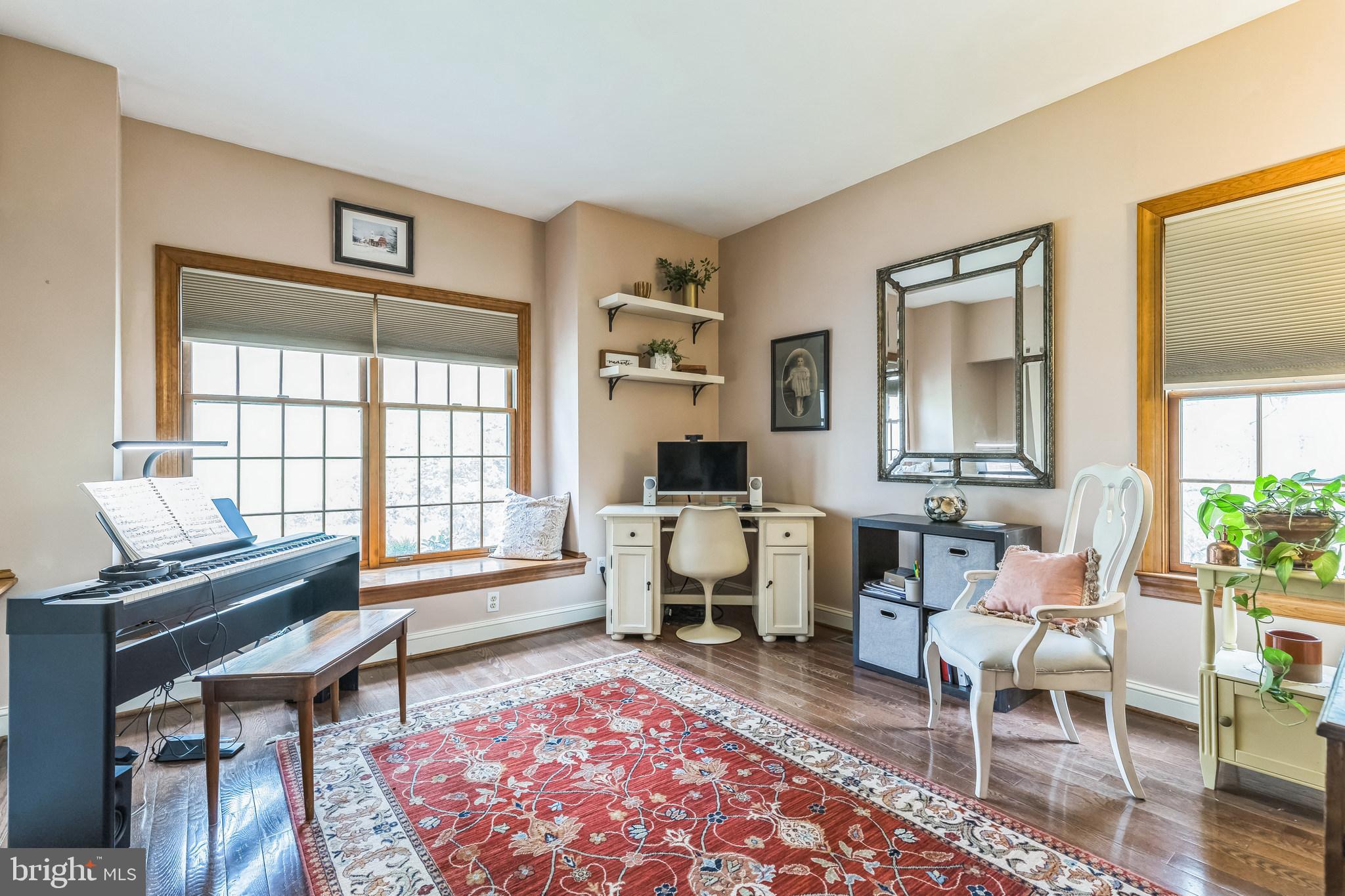 WINCHESTER - Residential