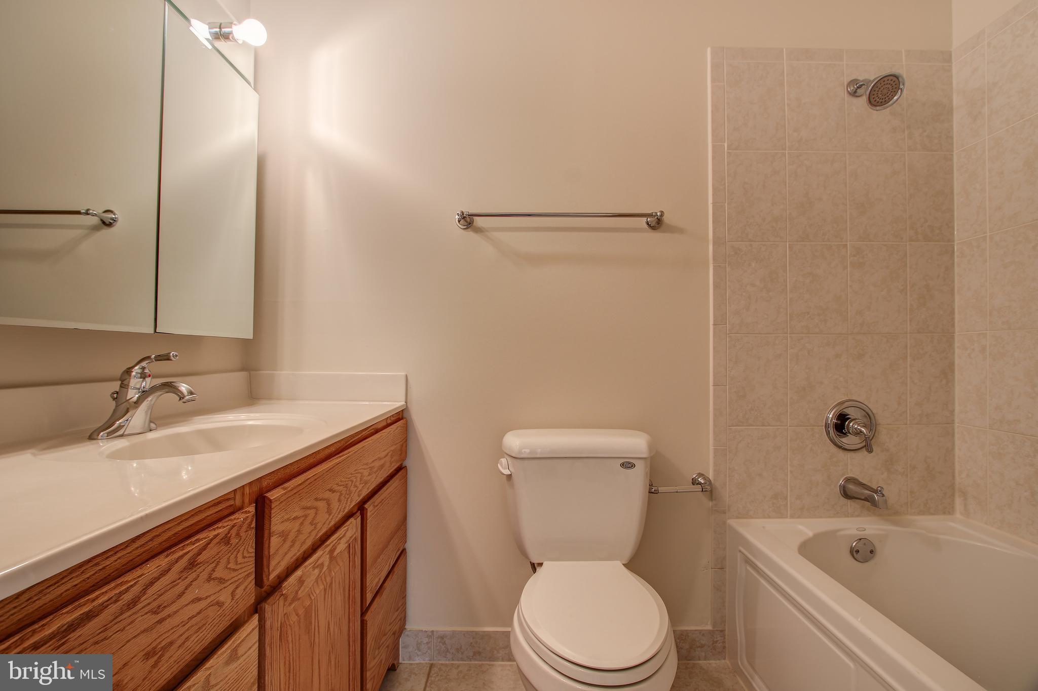 BROYHILLS ADDITION - Residential Lease