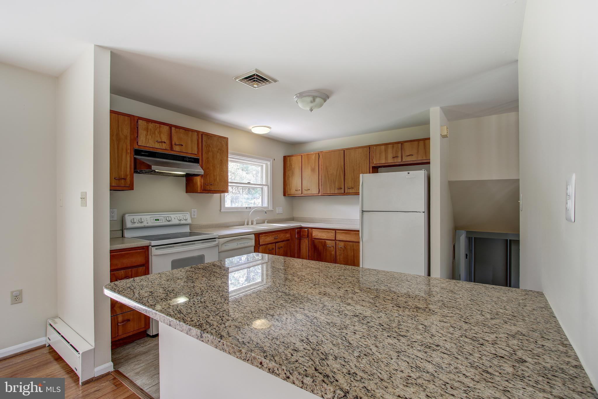 BROYHILLS ADDITION - Residential Lease