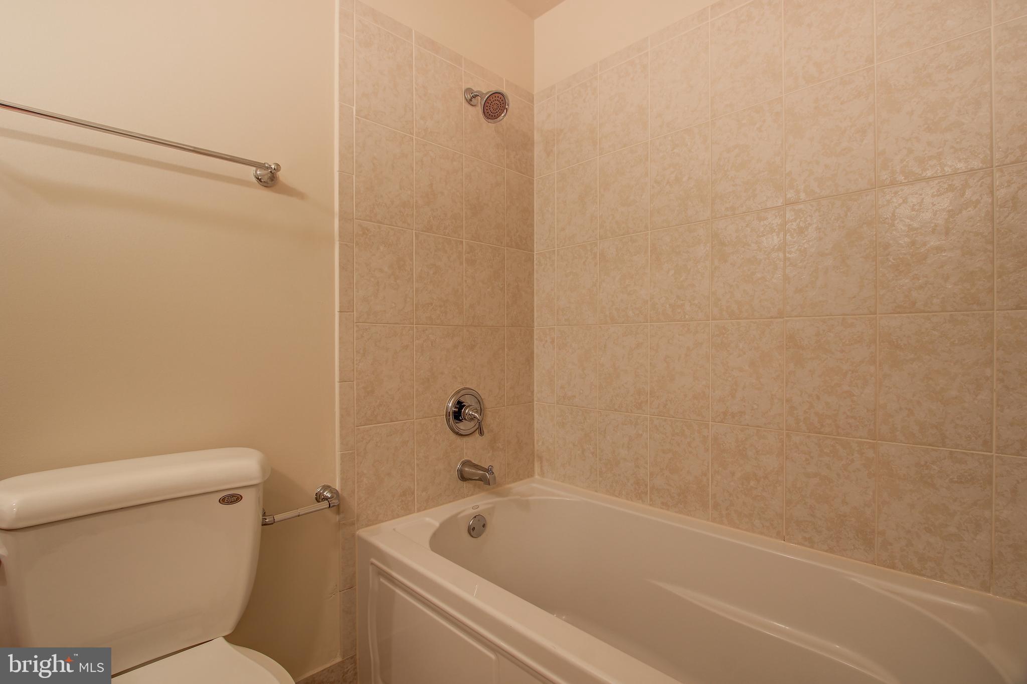 BROYHILLS ADDITION - Residential Lease