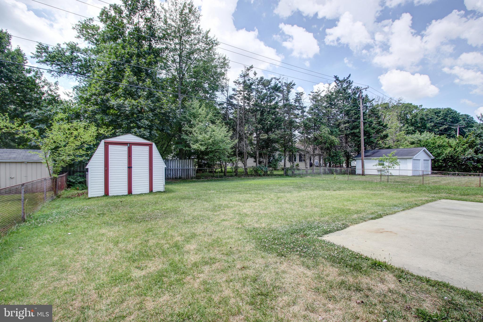 BROYHILLS ADDITION - Residential Lease