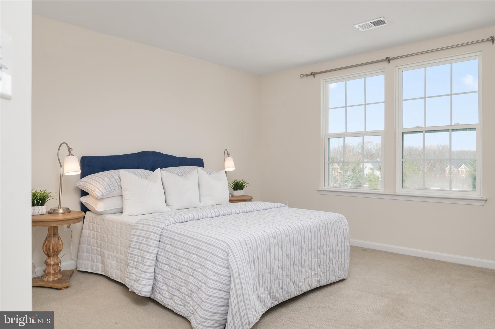 FAIRWOOD - Residential