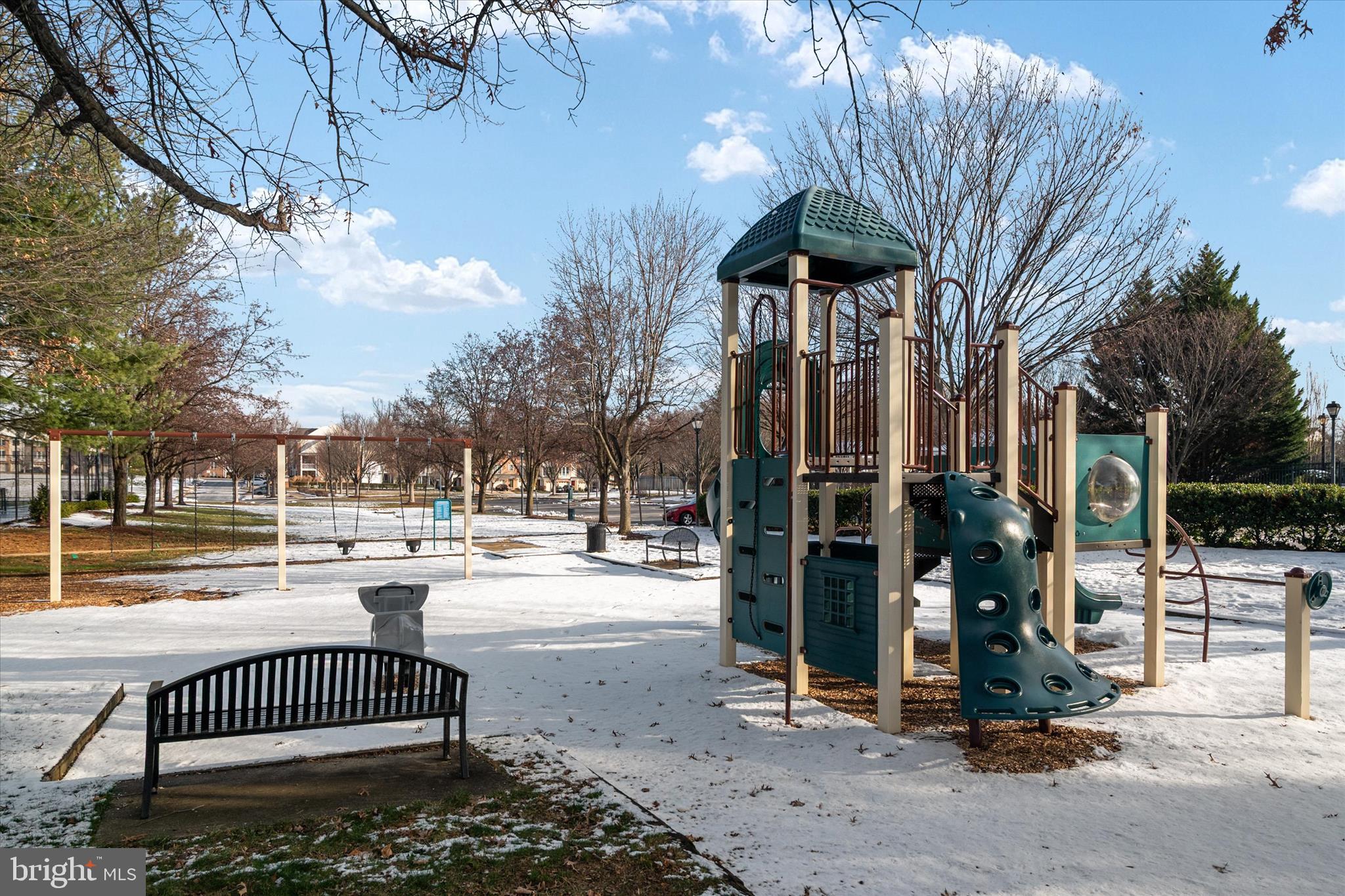 FAIRWOOD - Residential