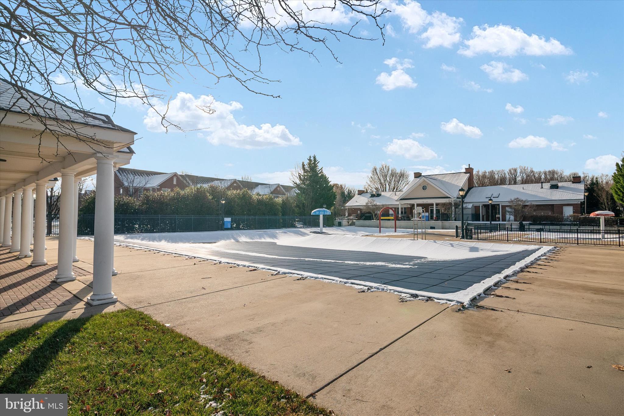 FAIRWOOD - Residential