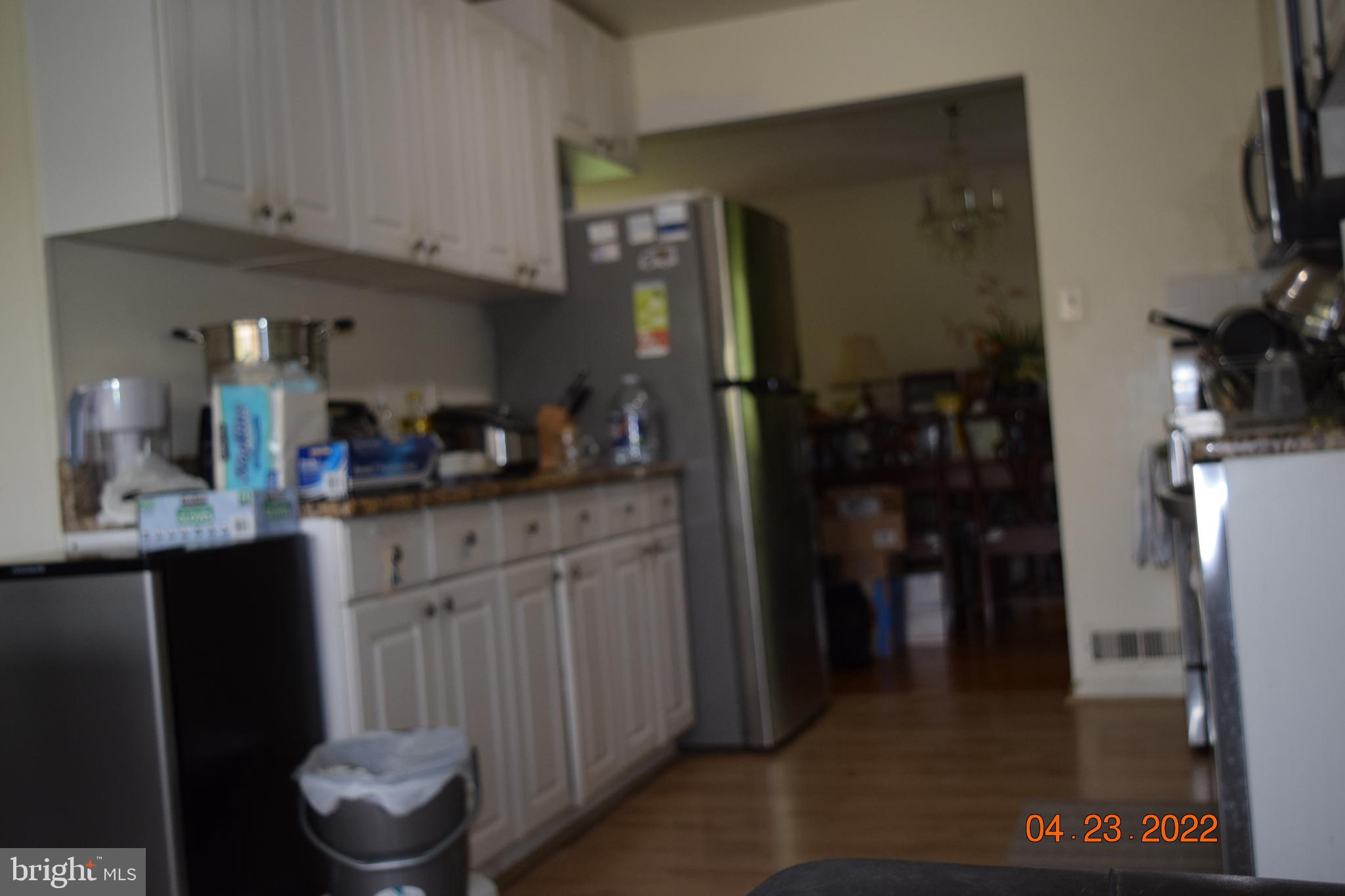 IVYMOUNT COURT - Residential Lease