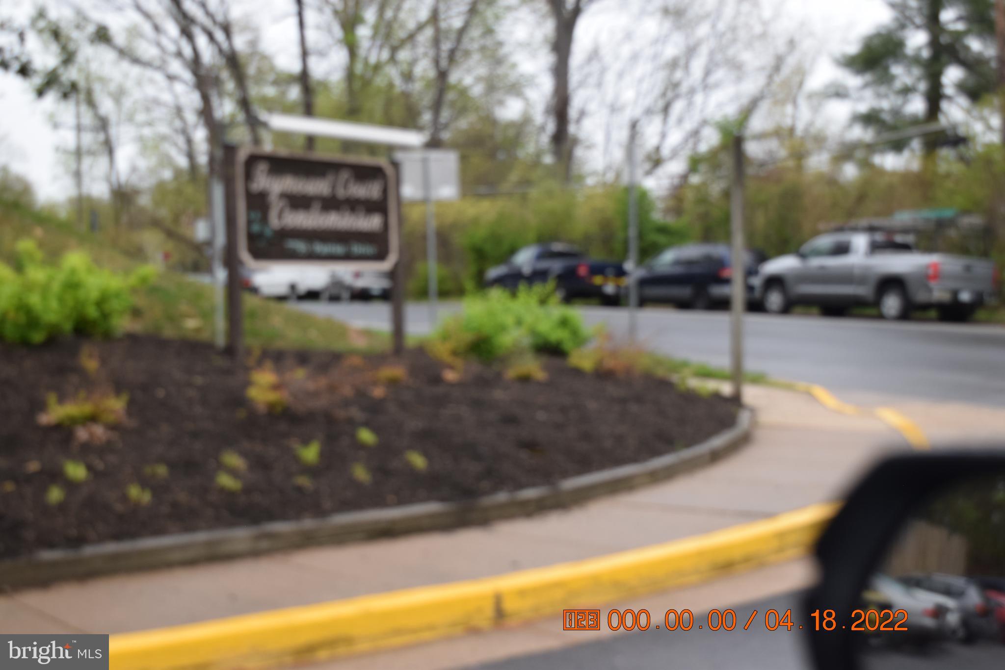 IVYMOUNT COURT - Residential Lease