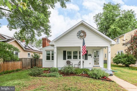 1417 FRANKLIN STREET FREDERICKSBURG VA 22401