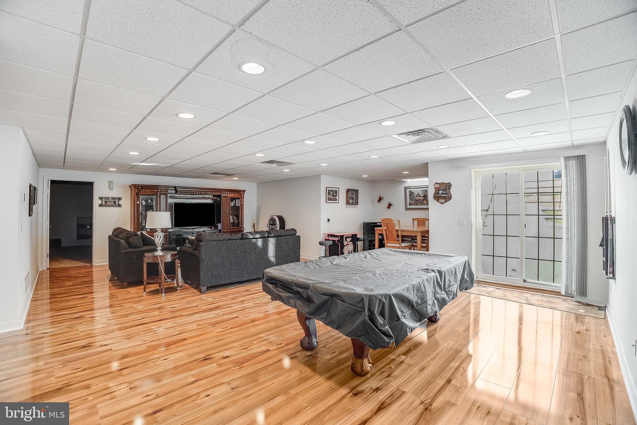 QUAIL LANDING - Residential