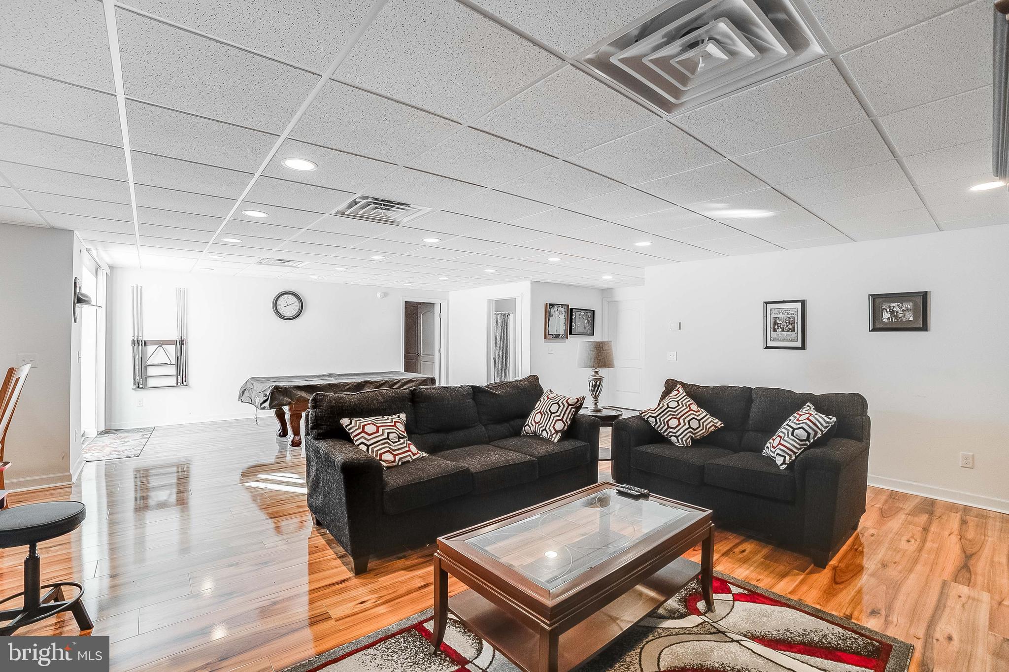 QUAIL LANDING - Residential