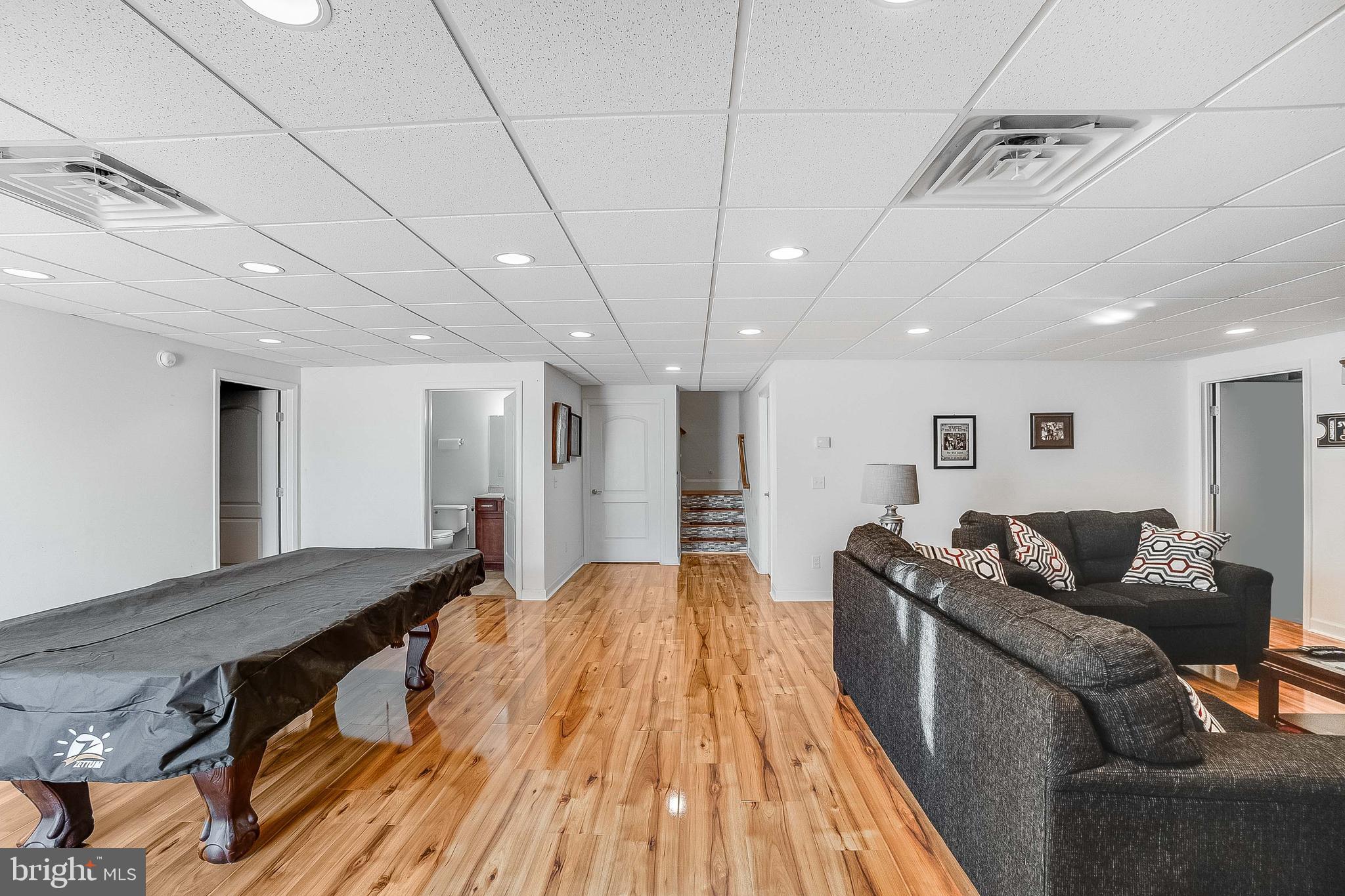 QUAIL LANDING - Residential