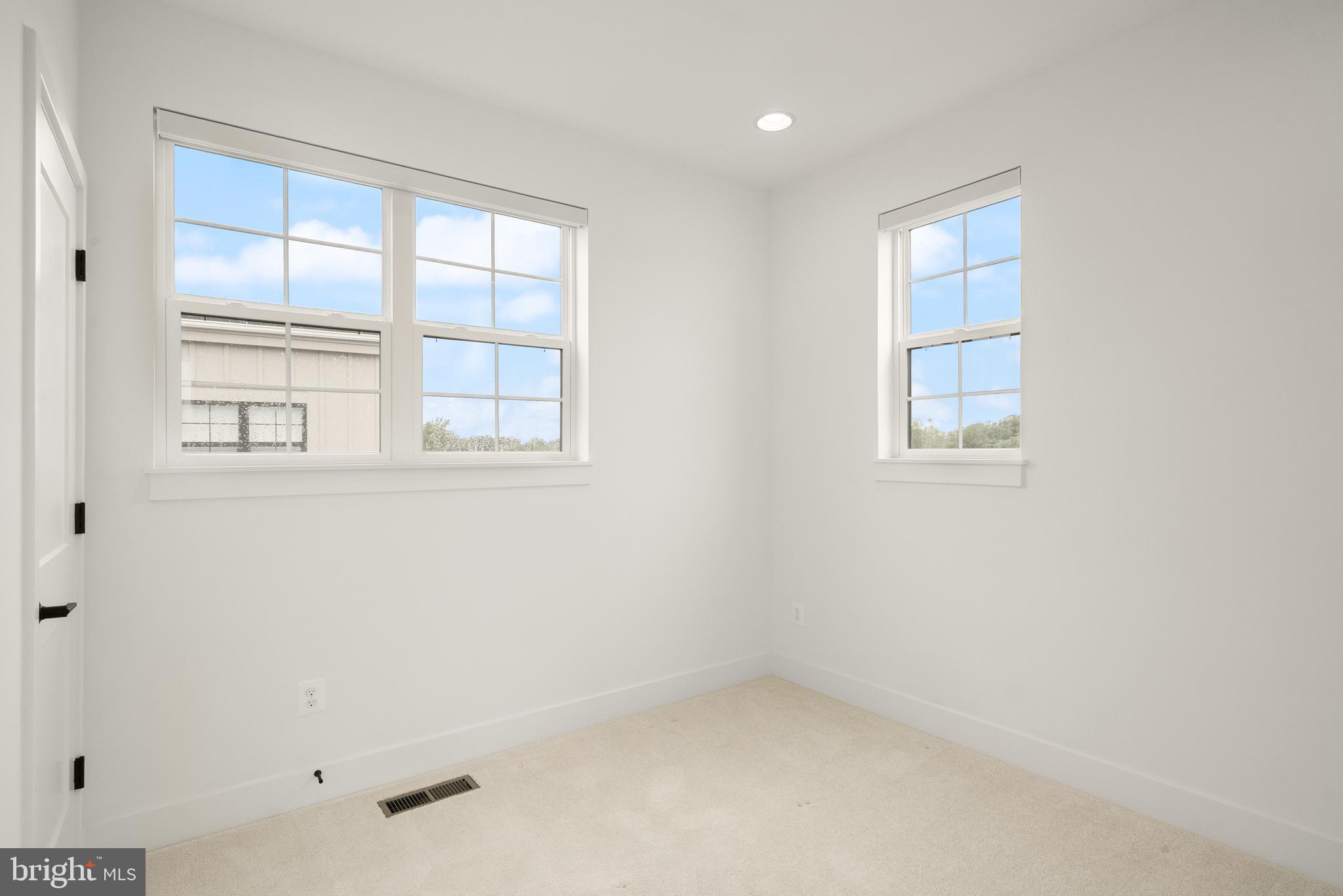 GRAHAM PARK - Residential