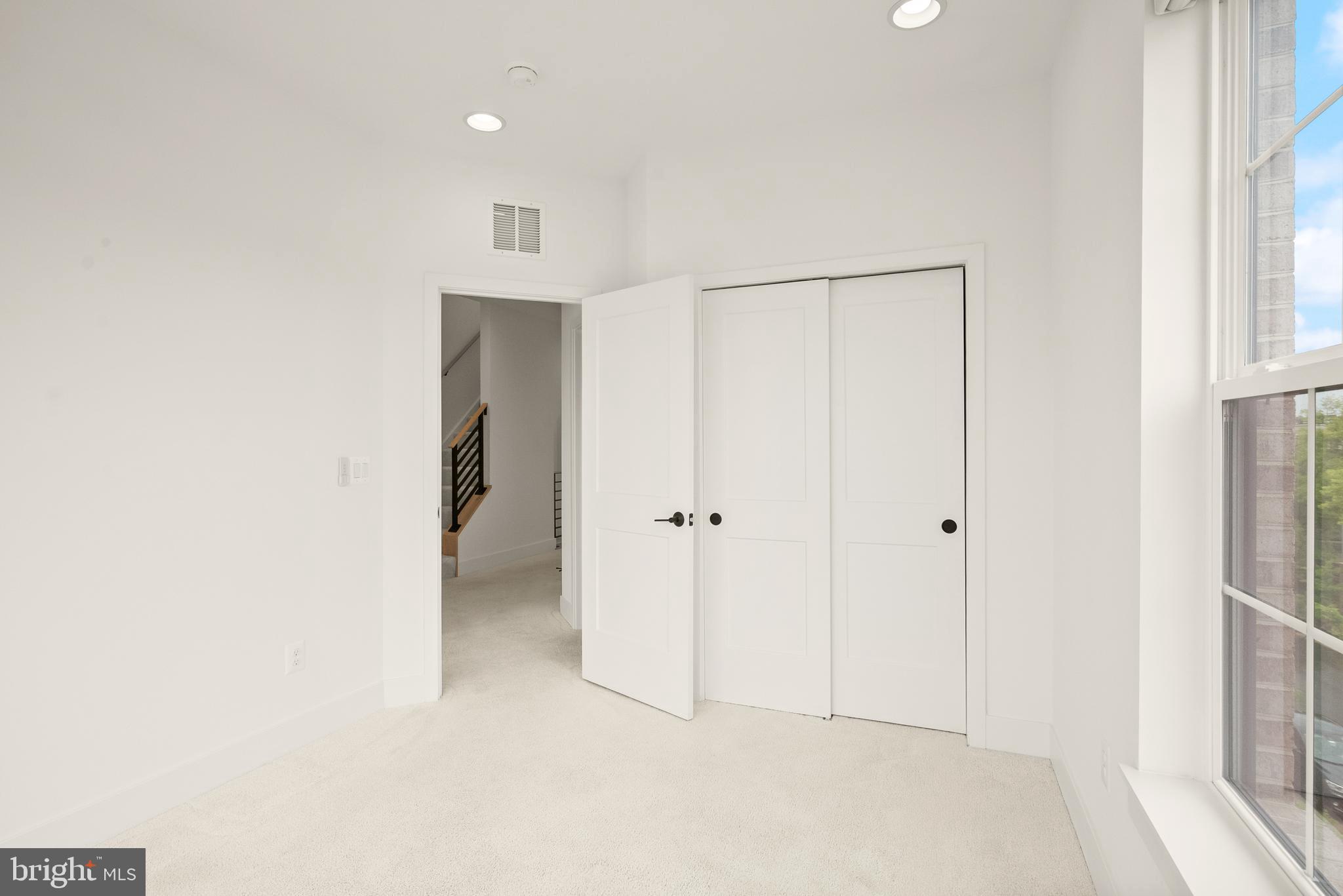 GRAHAM PARK - Residential
