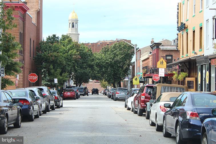 CREEKSIDE VILLAGE - Residential