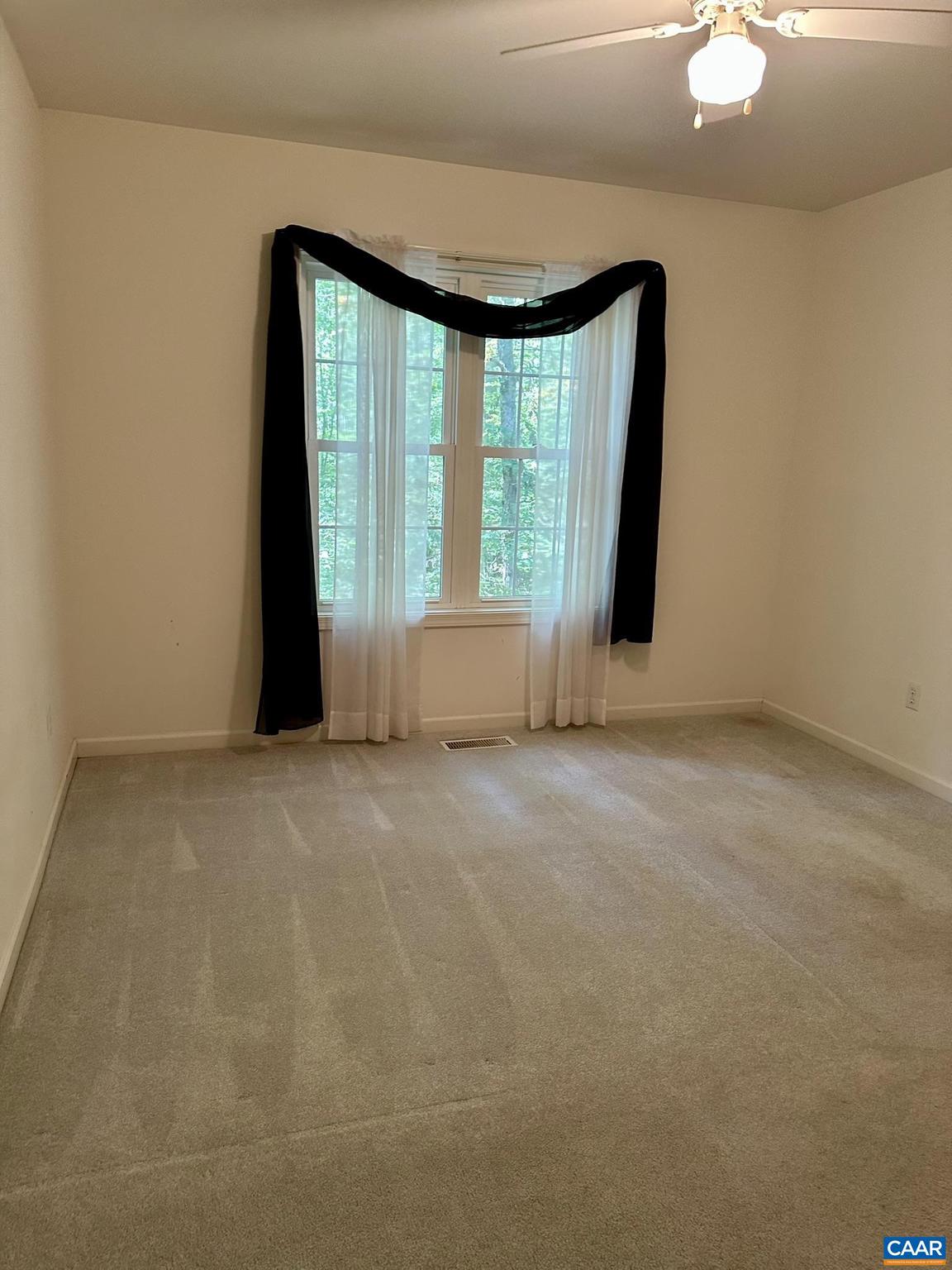 LAKE MONTICELLO - Residential