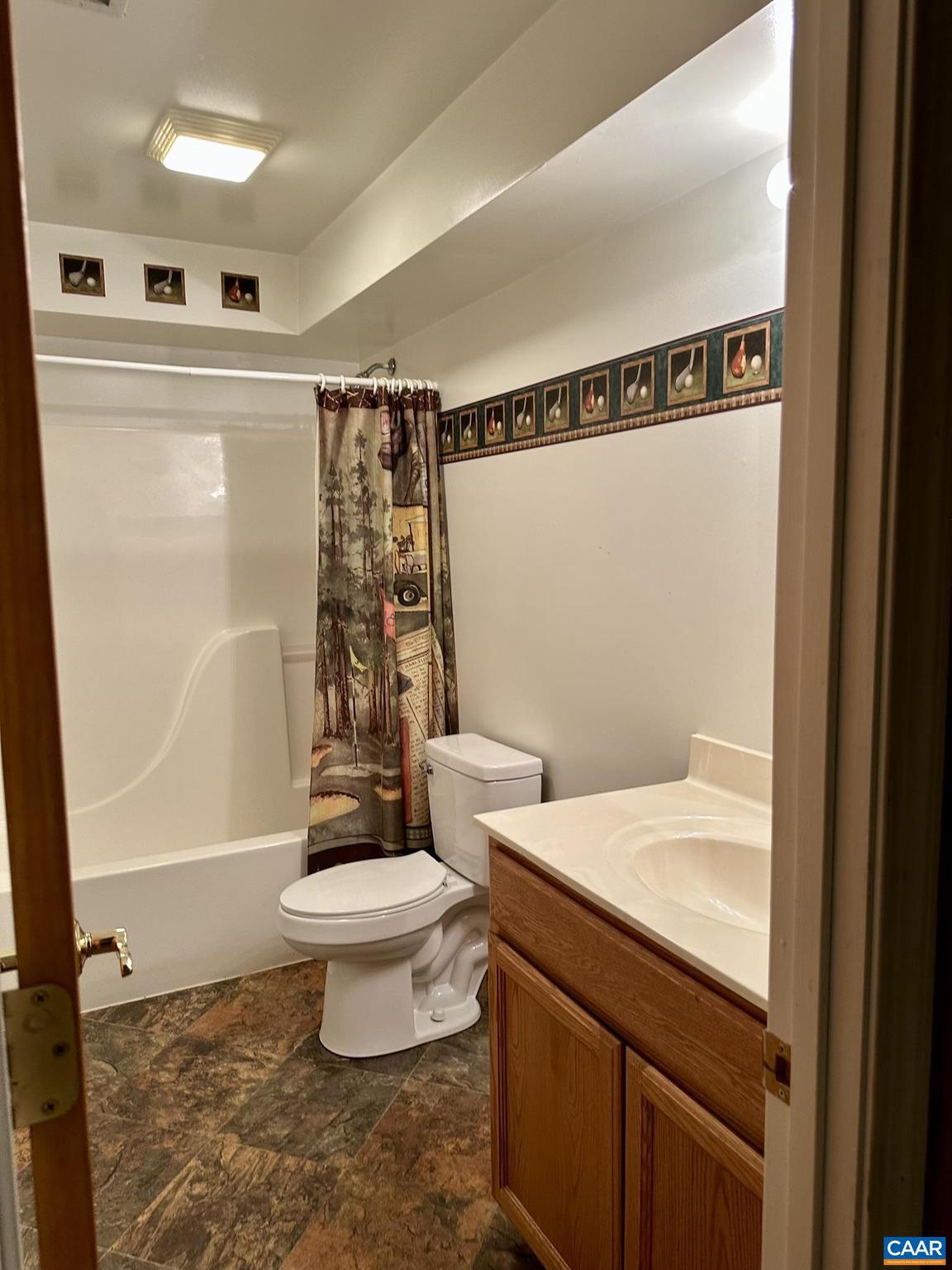 LAKE MONTICELLO - Residential