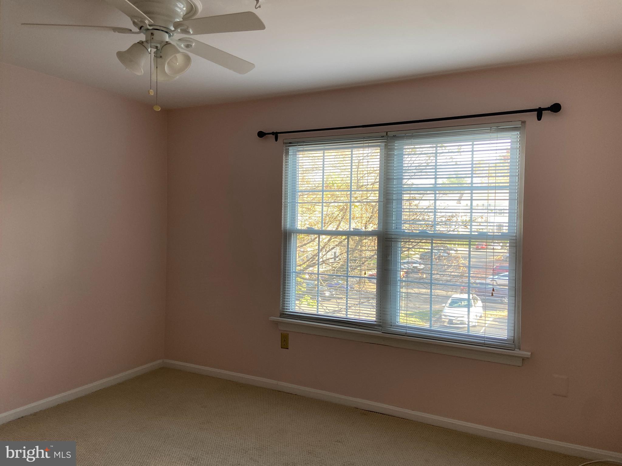 LAKEVIEW - Residential Lease