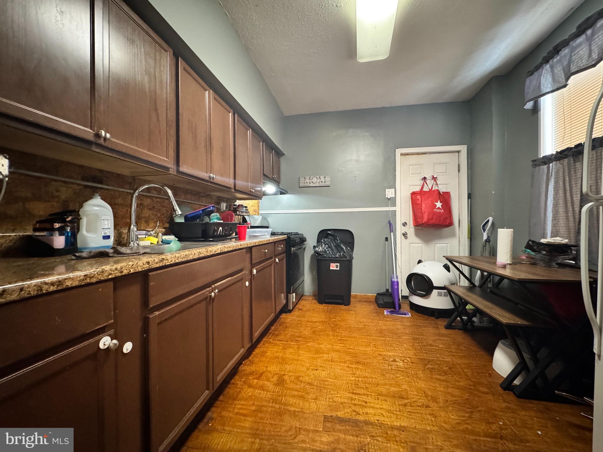 PORT RICHMOND - Residential