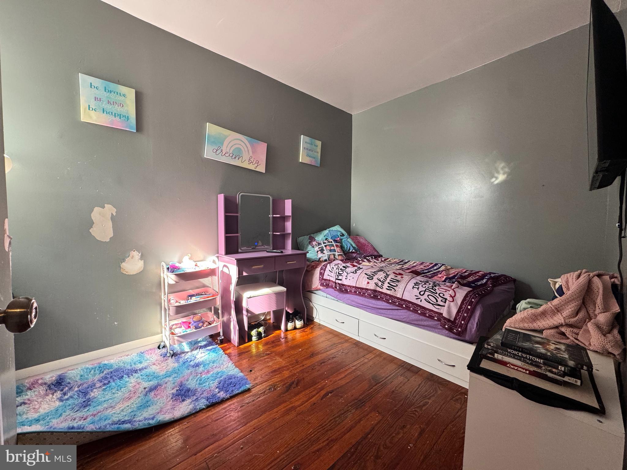 PORT RICHMOND - Residential