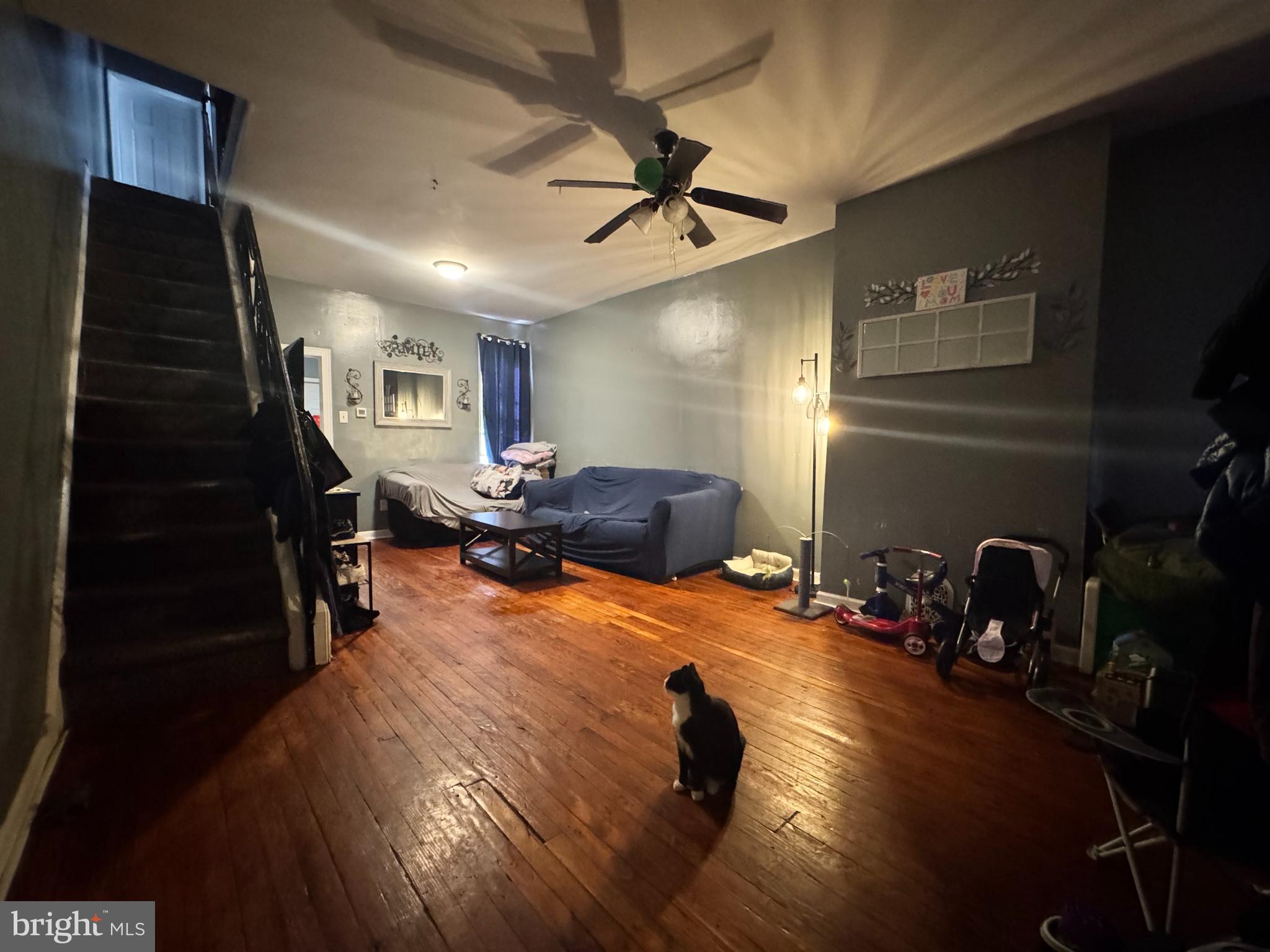 PORT RICHMOND - Residential