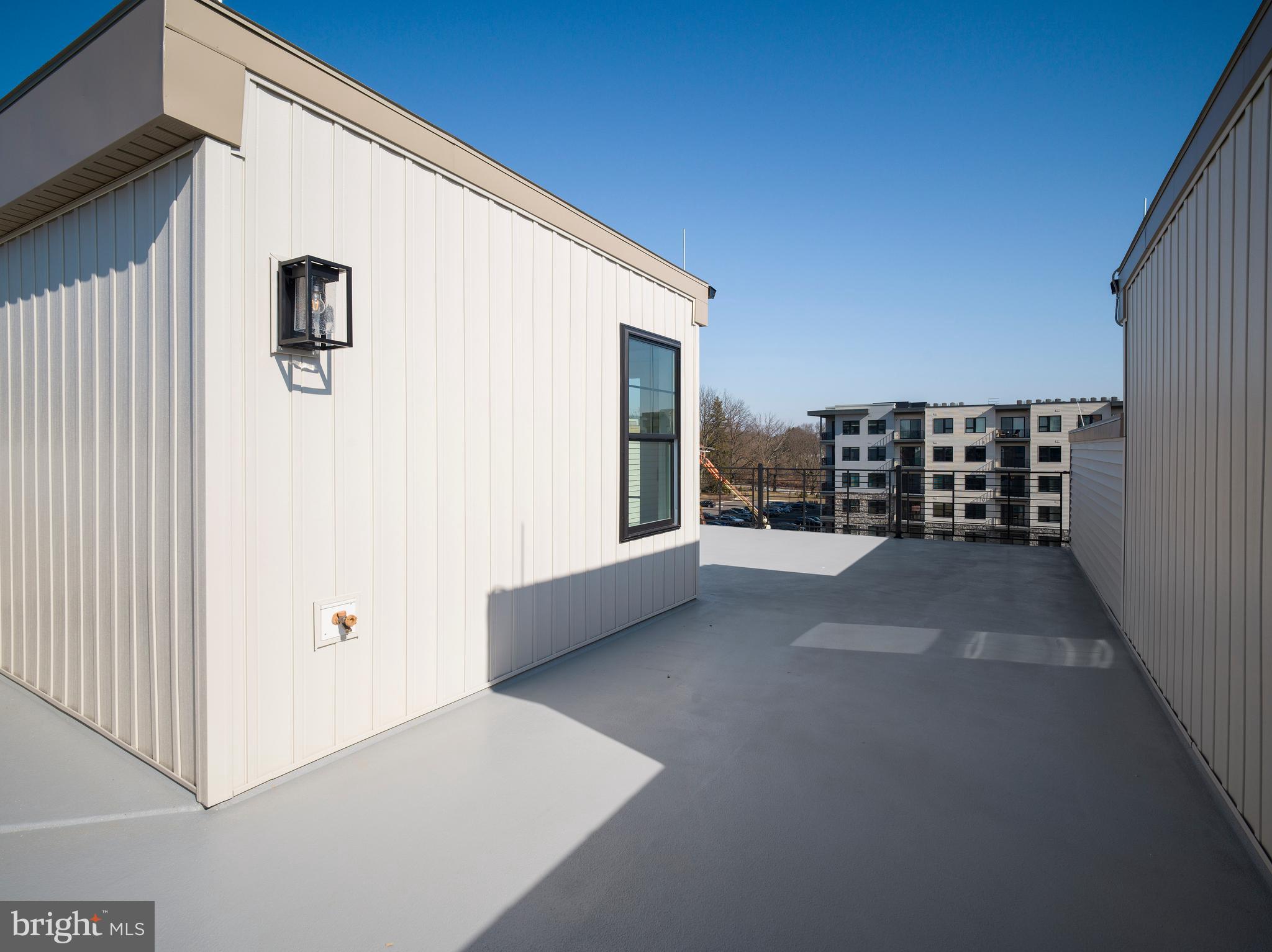 NEWTOWN WALK AT ELLIS PRESERVE - Residential