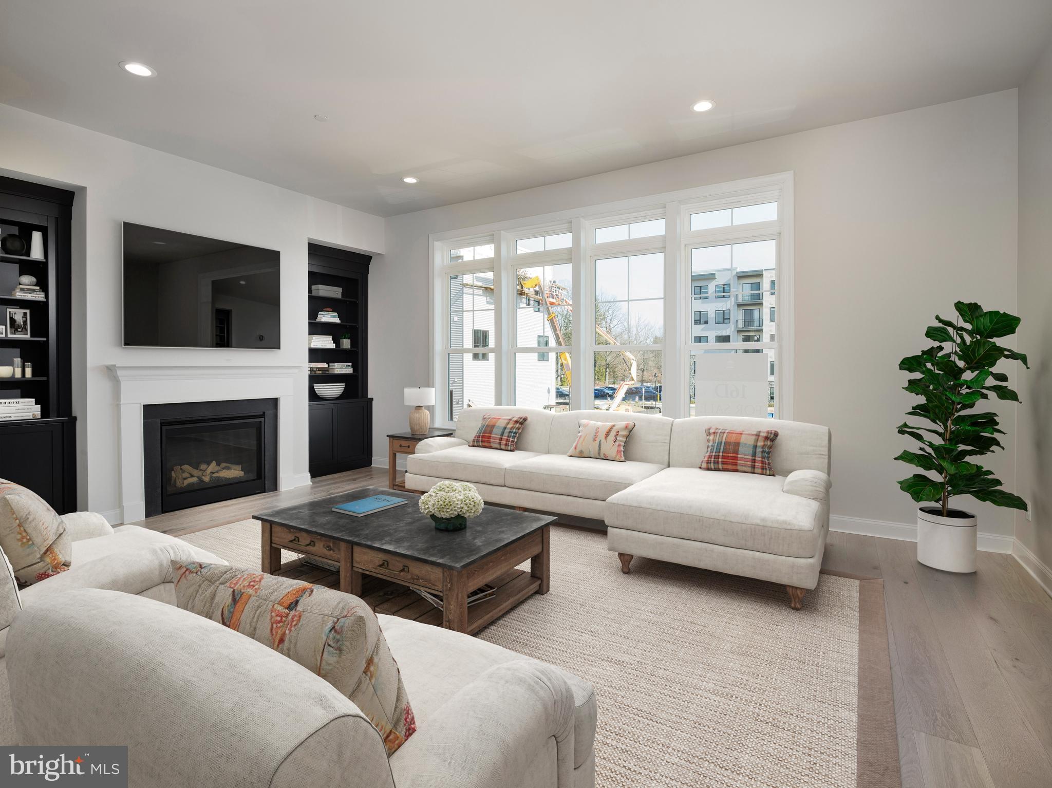 NEWTOWN WALK AT ELLIS PRESERVE - Residential