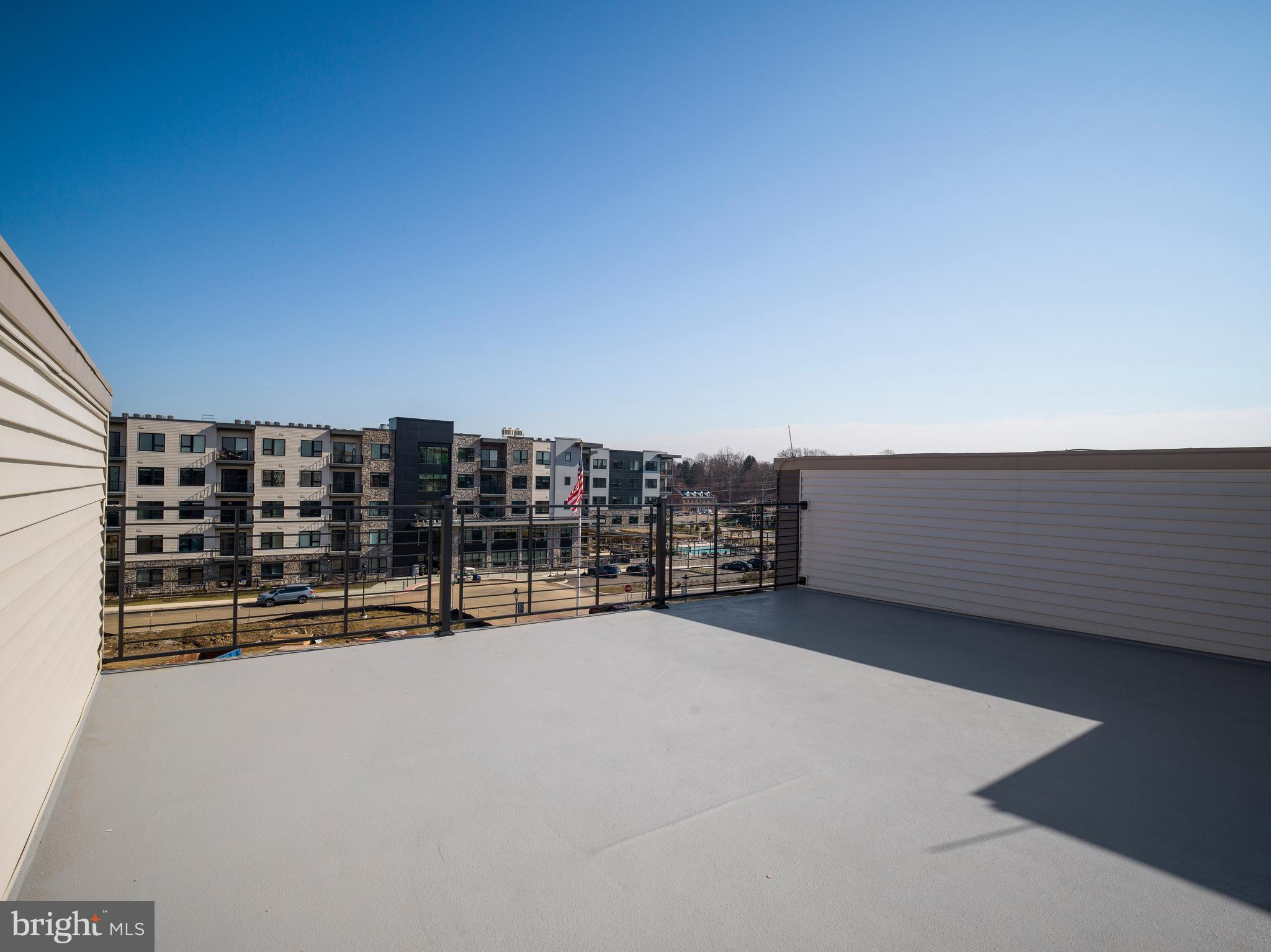 NEWTOWN WALK AT ELLIS PRESERVE - Residential