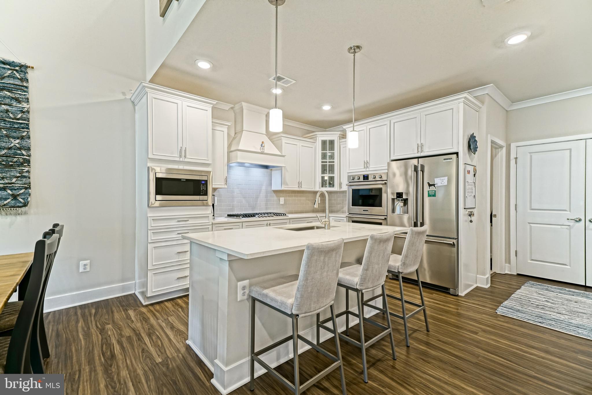 VILLAS AT WALDEN - Residential