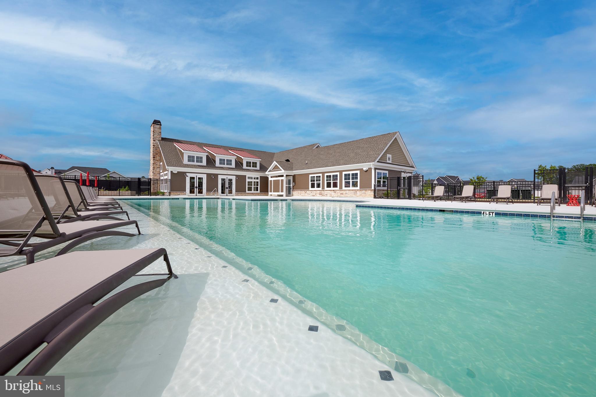 VILLAS AT WALDEN - Residential