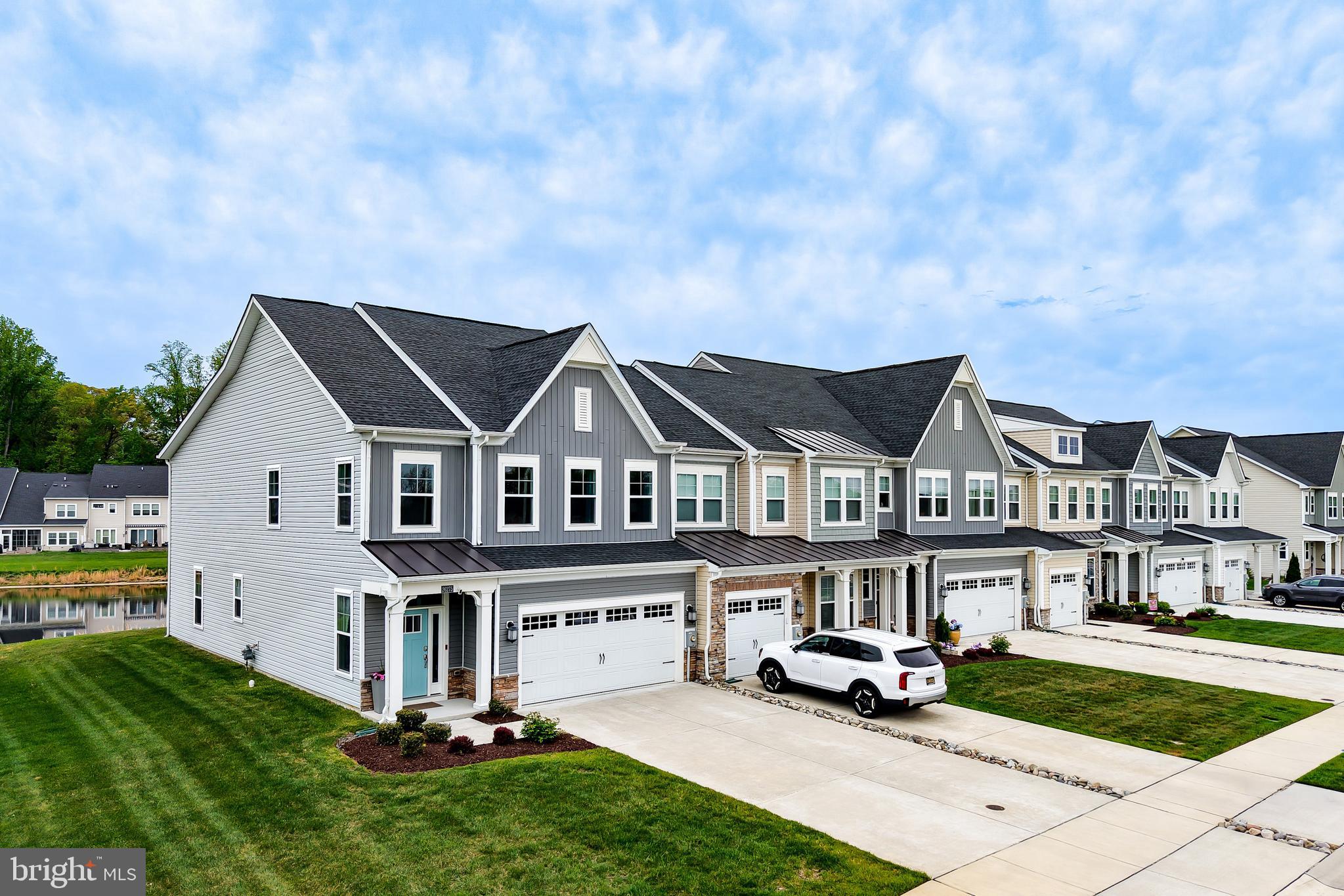 VILLAS AT WALDEN - Residential