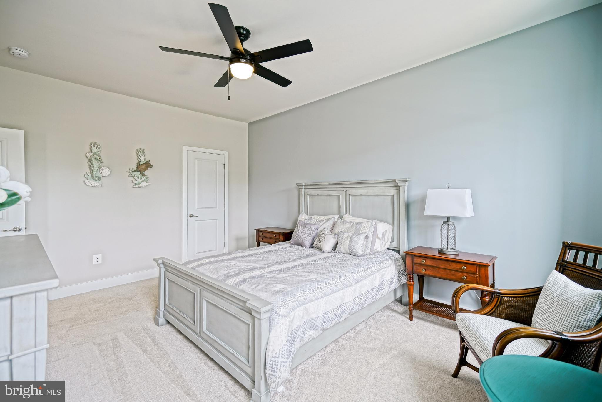 VILLAS AT WALDEN - Residential