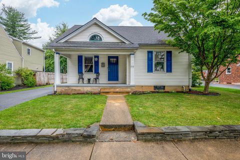 Photo of 66 S Linden Street, Manheim, PA 17545 (MLS # PALA2055224)